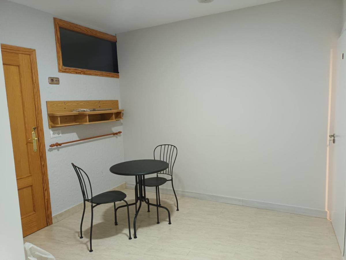Hostal Cerro Del Castillo Jumilla Eksteriør billede